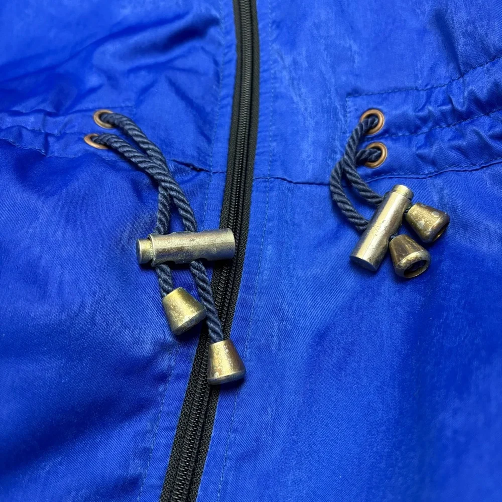 Vintage skea Paris Vail Royal Blue Ski Snow Jacket Faux Fur Hood 1990s Large USA